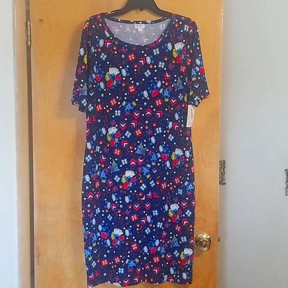 LuLaRoe Julia Dress - Picture 1 of 4